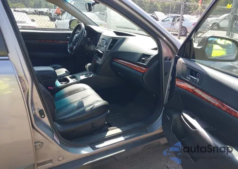 2010 Subaru Outback 2.5I Limited из США, поврежденный, VIN 4S4BRBKC2A3350503